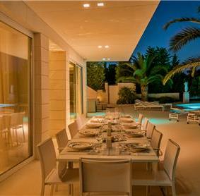 Luxury 6 Bedroom Brac Island Beach Front Villa With Heated Infinity Pool and lift near Sumartin sleeps 12